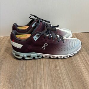 On Cloud Flow Women Size 10 Athletic Running Shoes Ombre Mulberry Mineral Aqua